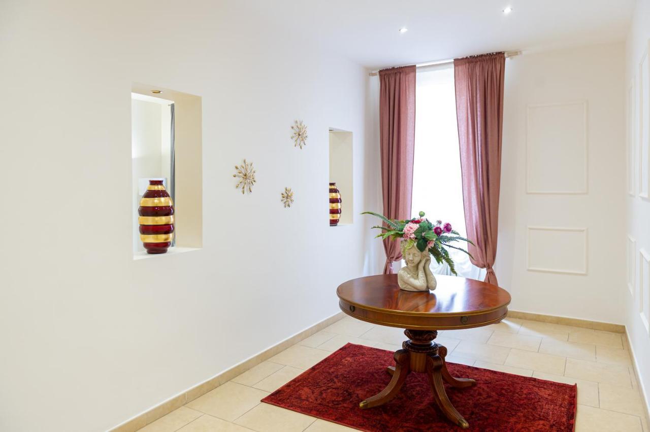 בארי Internotre Luxury Apartment מראה חיצוני תמונה