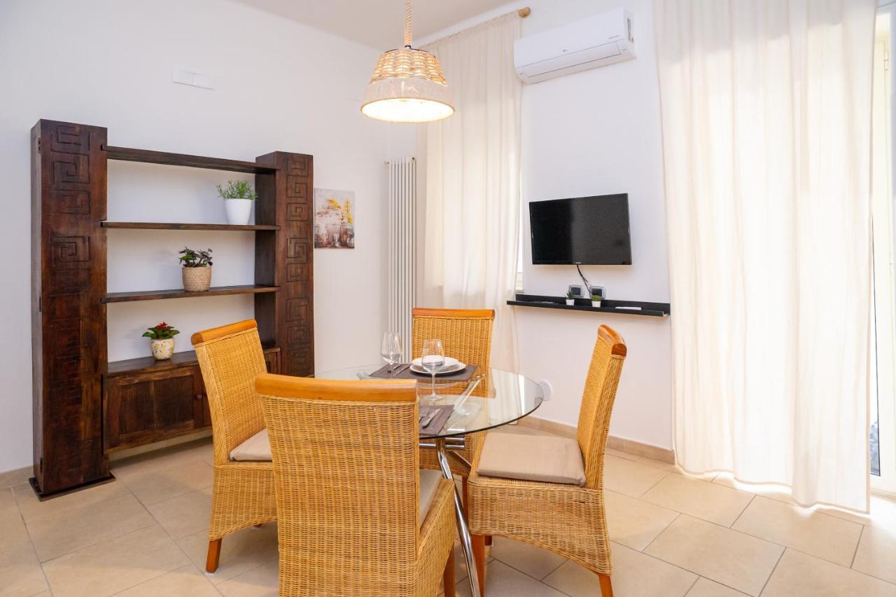 בארי Internotre Luxury Apartment מראה חיצוני תמונה